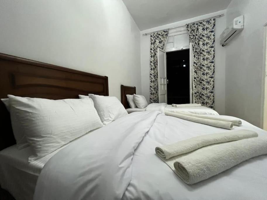 Charming Studio With Italian Architectural Style Каир Экстерьер фото