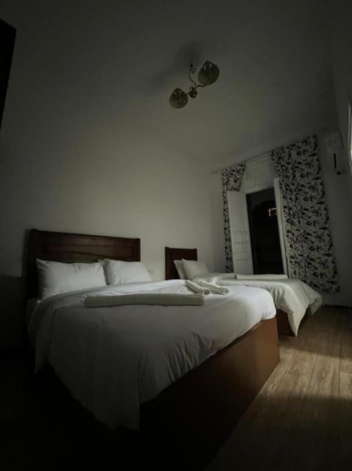 Charming Studio With Italian Architectural Style Каир Экстерьер фото